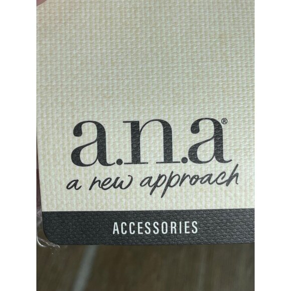 a.n.a Womens Pink Marled Yarn Pom-Pom Beanie Hat One Size - Picture 5 of 6